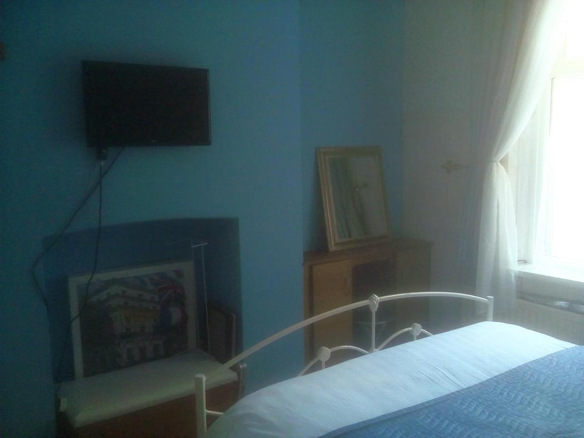 Welsh Homestay Cardiff Exterior photo